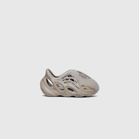 YEEZY FOAM RUNNER INFANTS 