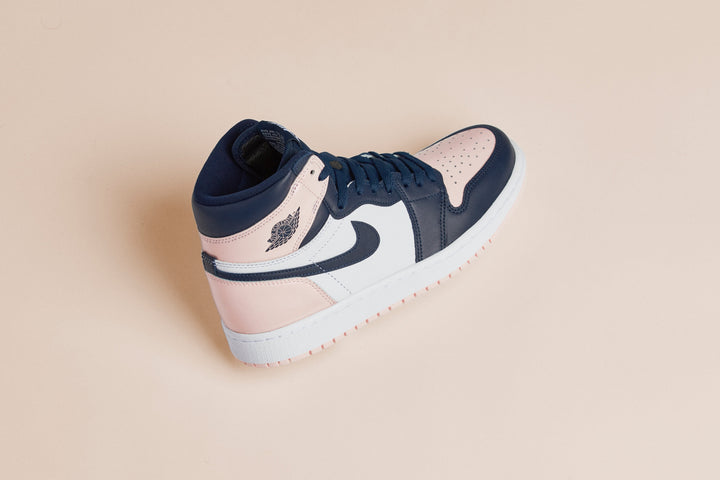 WMNS AIR JORDAN 1 RETRO HIGH OG "ATMOSPHERE"