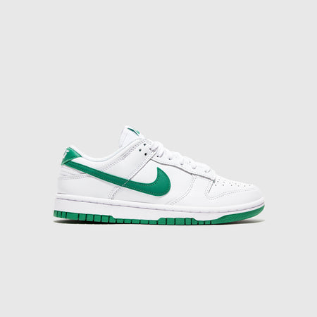 NIKE WMNS DUNK LOW 