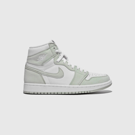 WMNS AIR JORDAN 1 