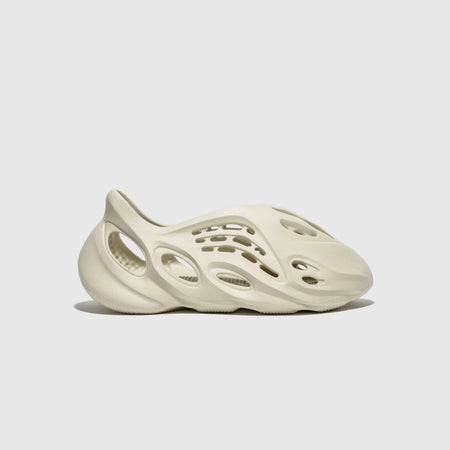 YEEZY FOAM RUNNER 