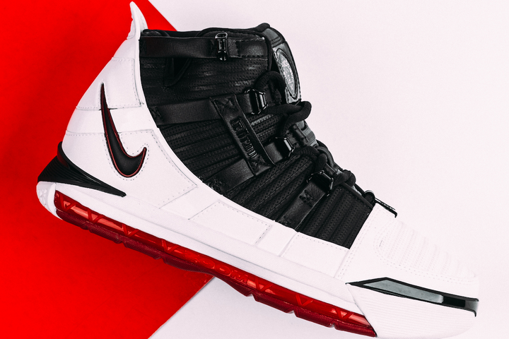 Nike Zoom Lebron 3 QS "Home"