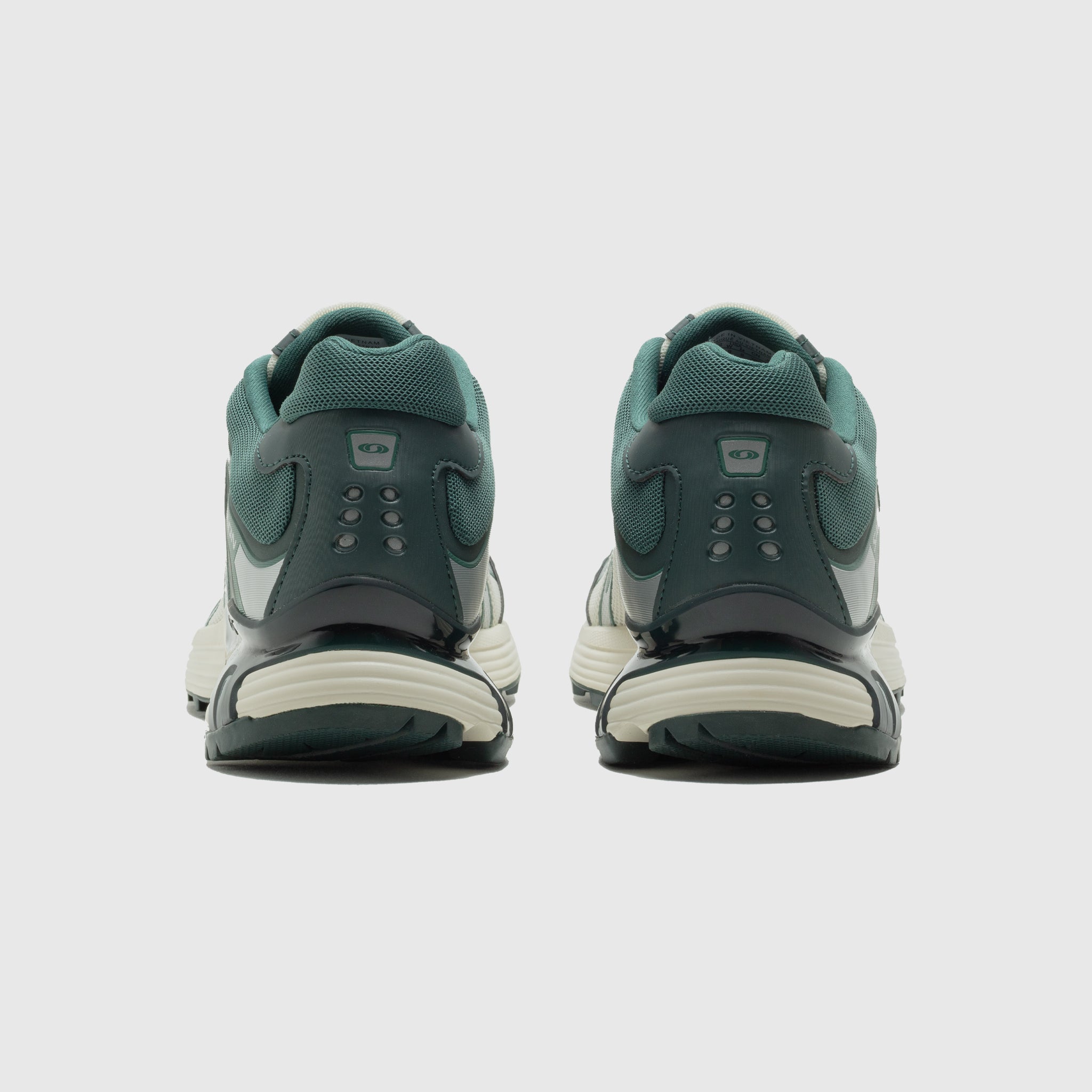 XT-WHISPER "VANILLA GREEN GABLES"