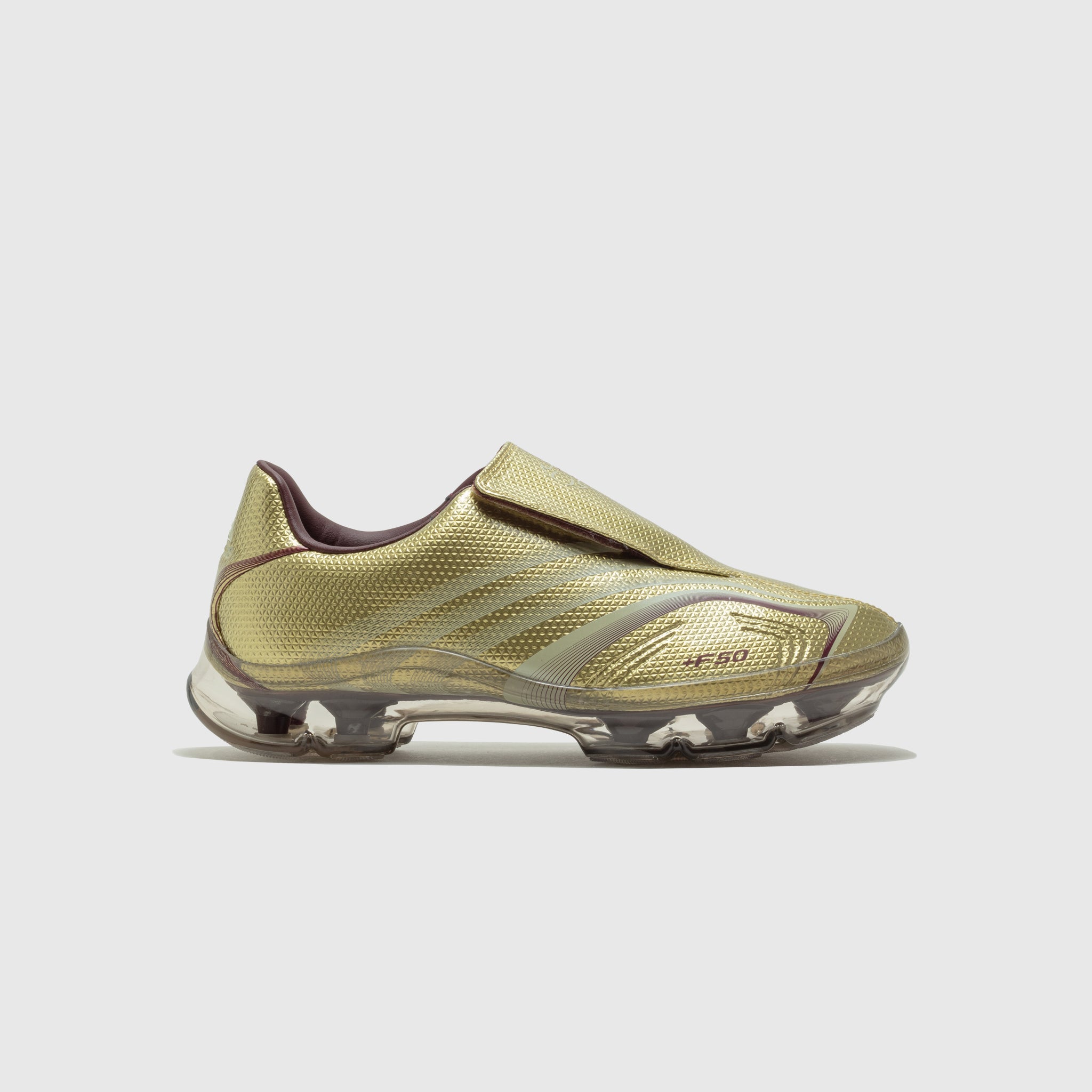 WMNS F50 WALKABLE SHOES "GOLD METALLIC"