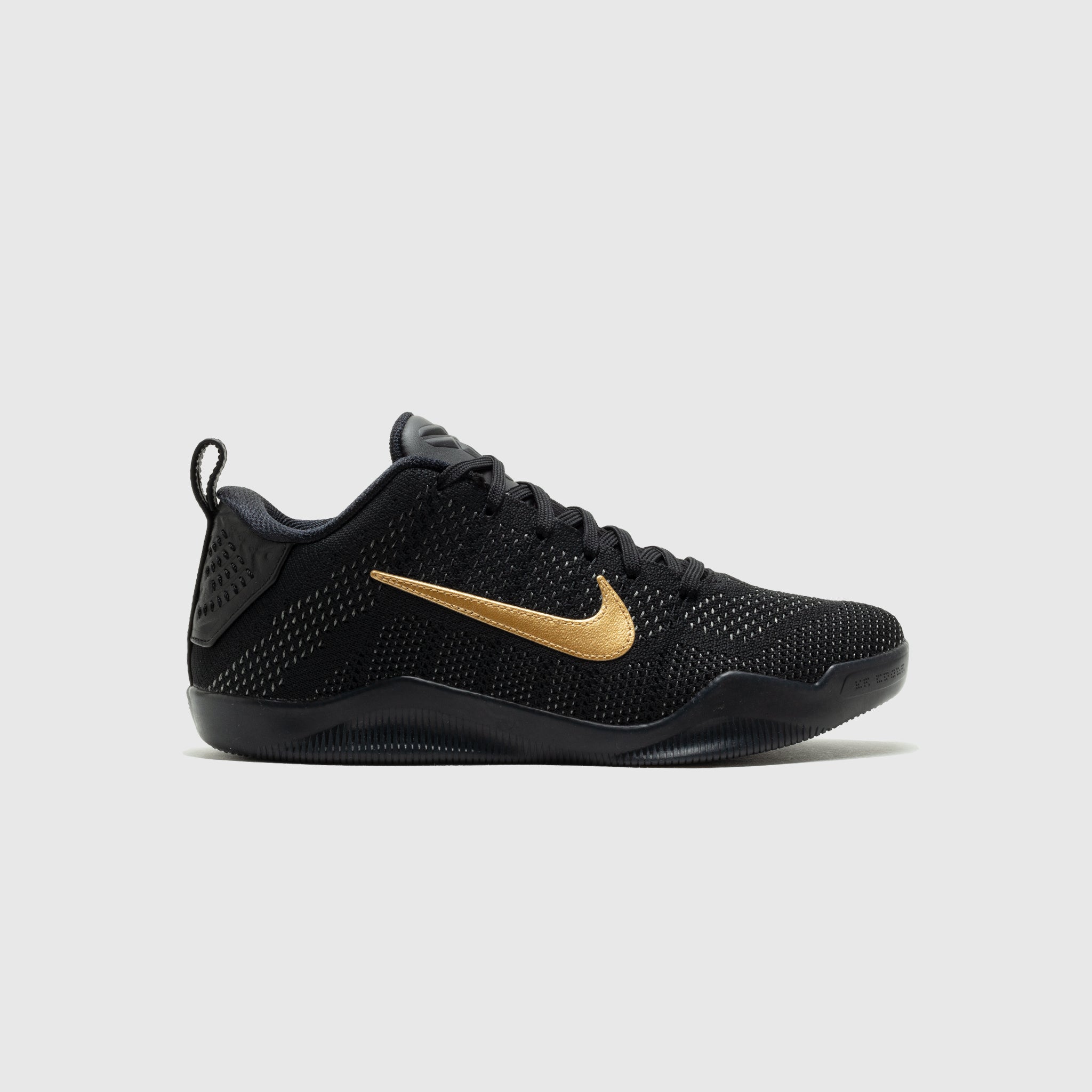 KOBE XI ELITE LOW PROTRO "FADE TO BLACK"
