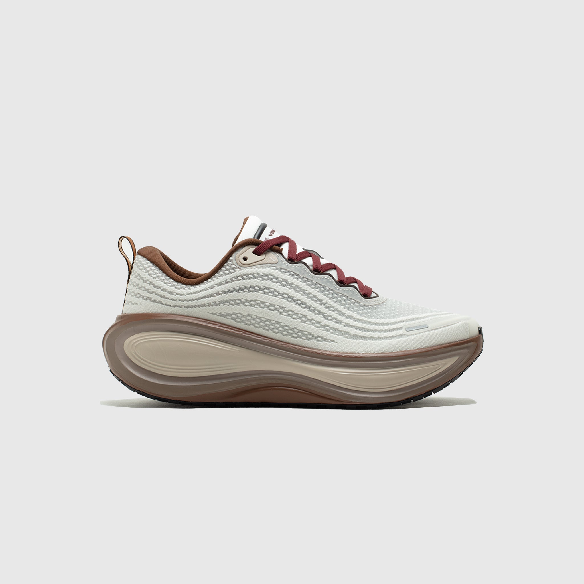 VOMERO PLUS "SAIL/CALDERA BROWN"