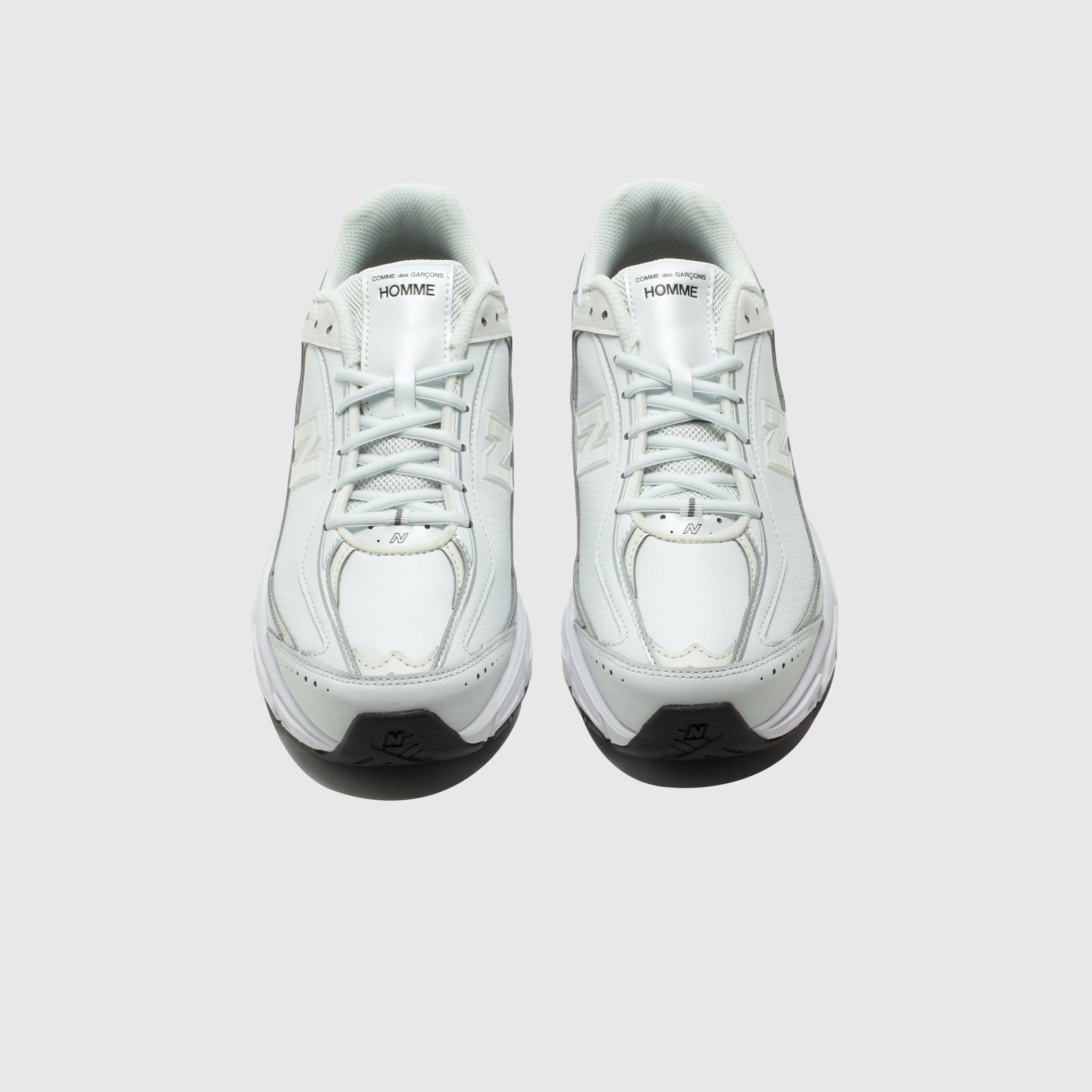 x NEW BALANCE 509L "WHITE"