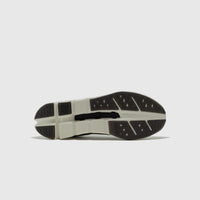 CLOUDFLOW 5 AD "IVORY/BLACK"