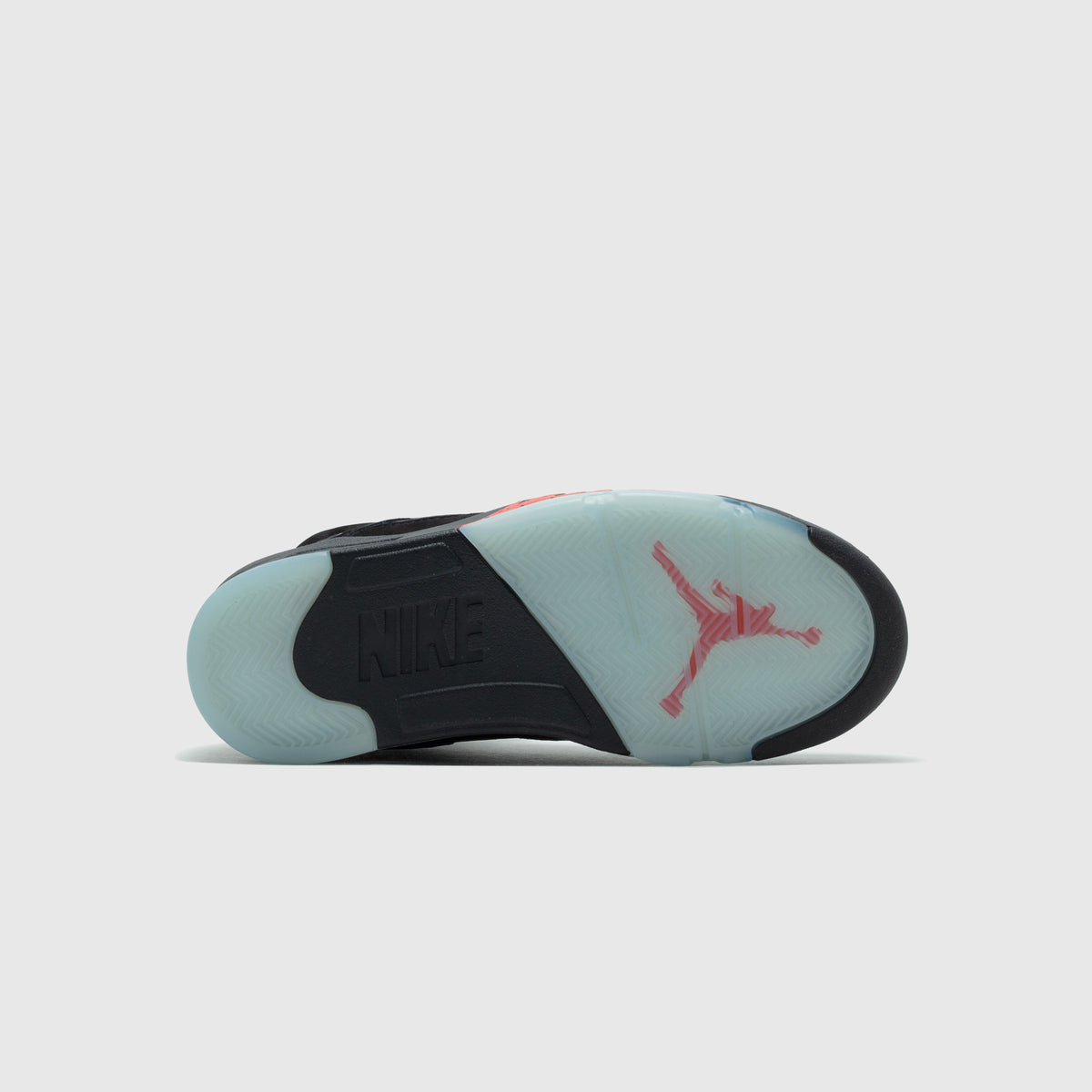 AIR JORDAN 5 RETRO "HALLOWEEN"