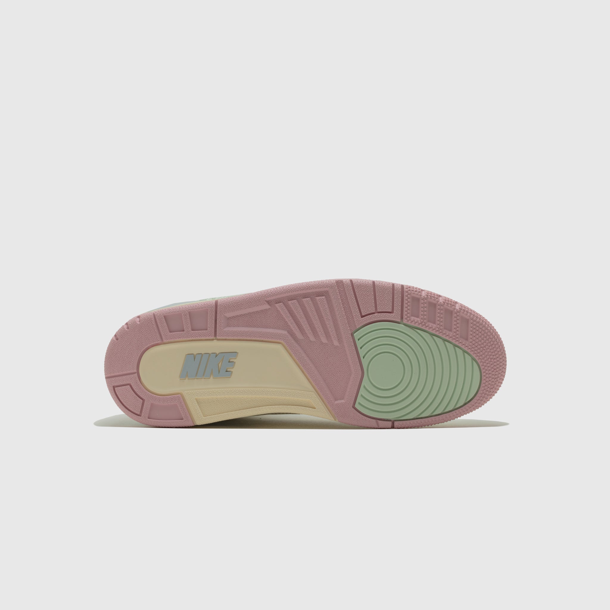 JORDAN 3 RETRO "SPRING IS IN THE AIR"