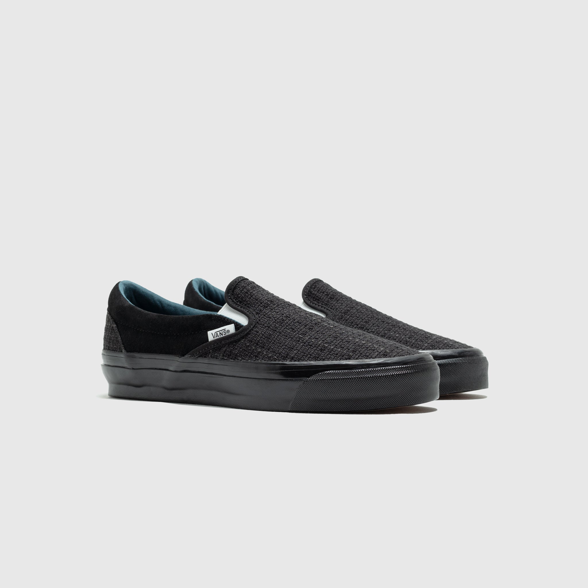 LX CLASSIC SLIP-ON 98
