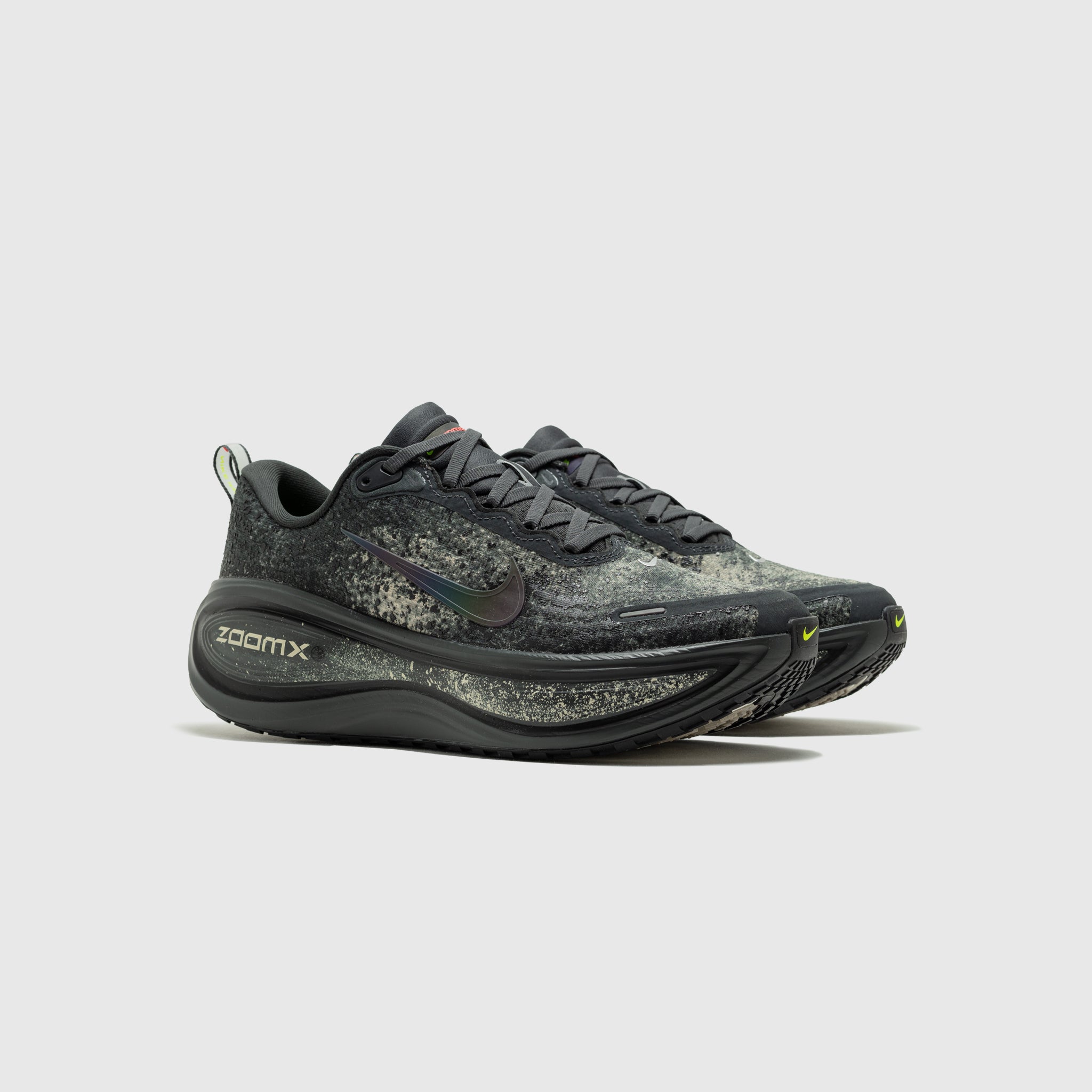 VOMERO PLUS "ANTHRACITE/OATMEAL"