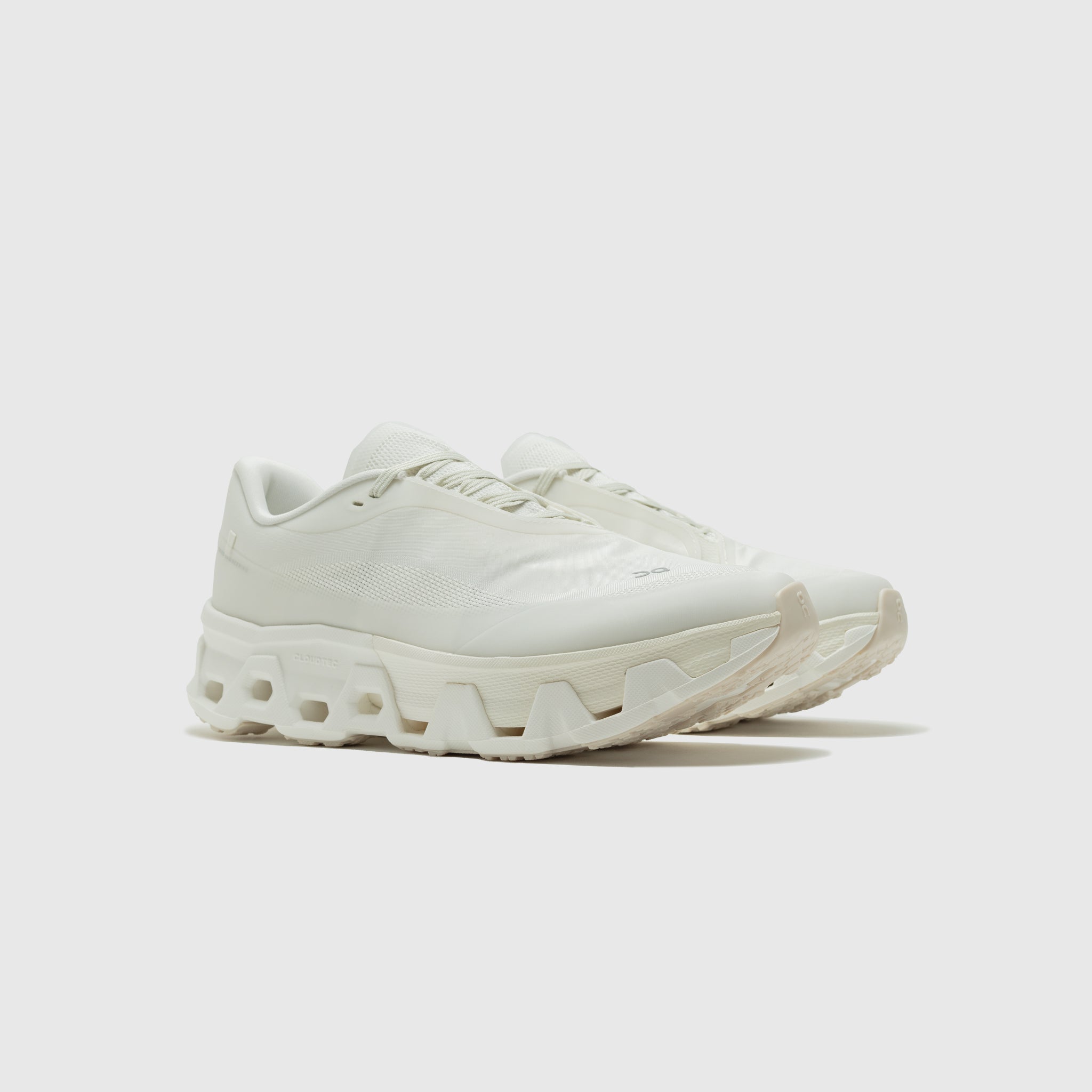 CLOUDMONSTER HYPER X PAF "WHITE"