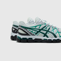 GEL-KAYANO 20 "WHITE/EDAMAME GREEN"