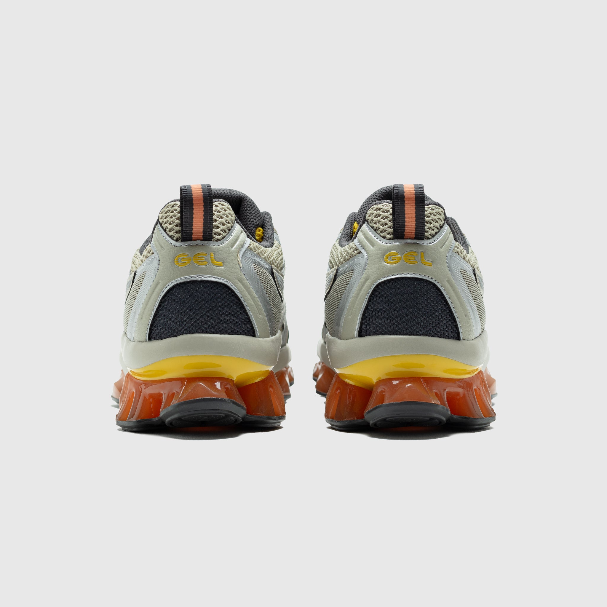 GEL-QUANTUM KINETIC