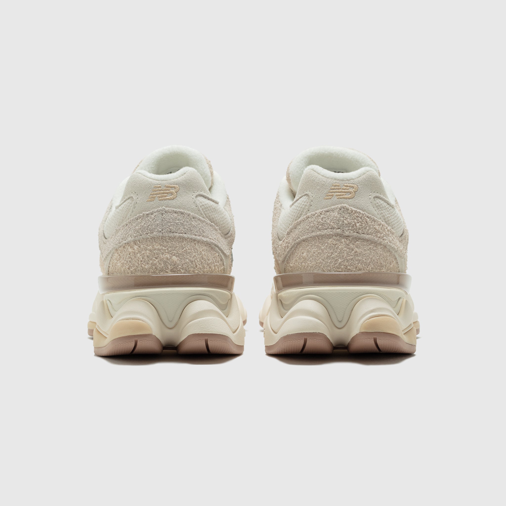 U9060V1 "BISQUE"