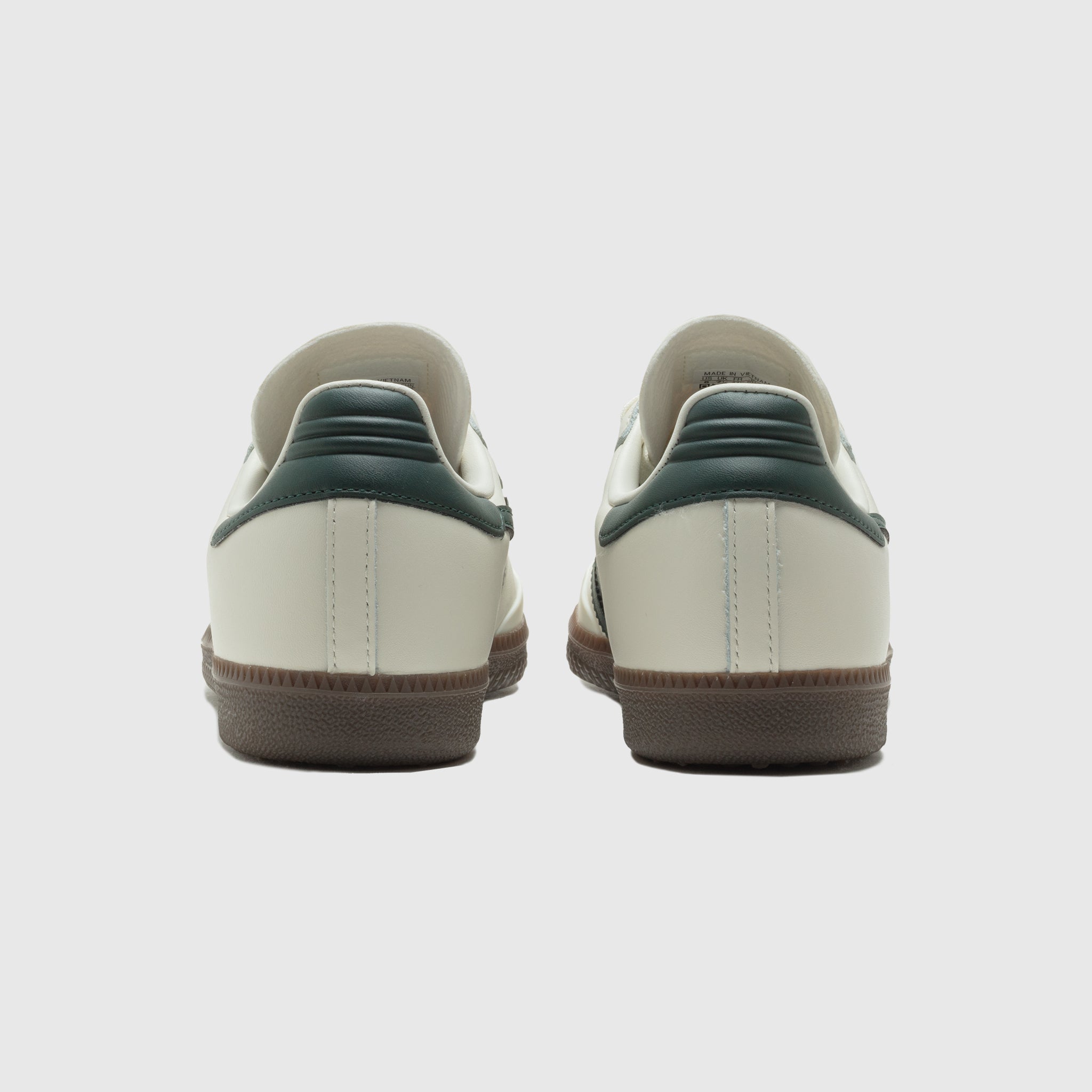 x BAPE SAMBA "WHITE FOREST"