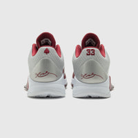 KOBE V PROTO "LOWER MERION ACES"
