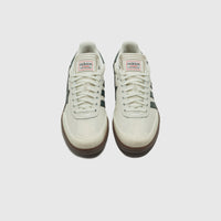x BAPE SAMBA "WHITE FOREST"