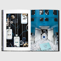 WINDOWS AT TIFFANY & CO. (ICON EDITION)