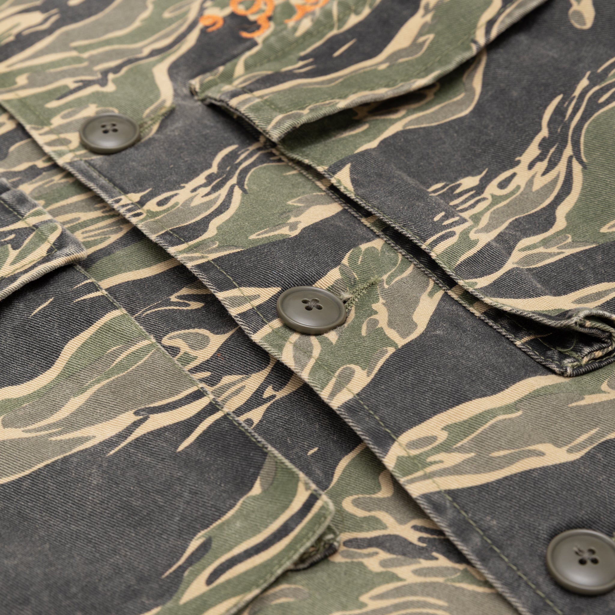 CAMO TIGER ADVISOR'S SHIRT