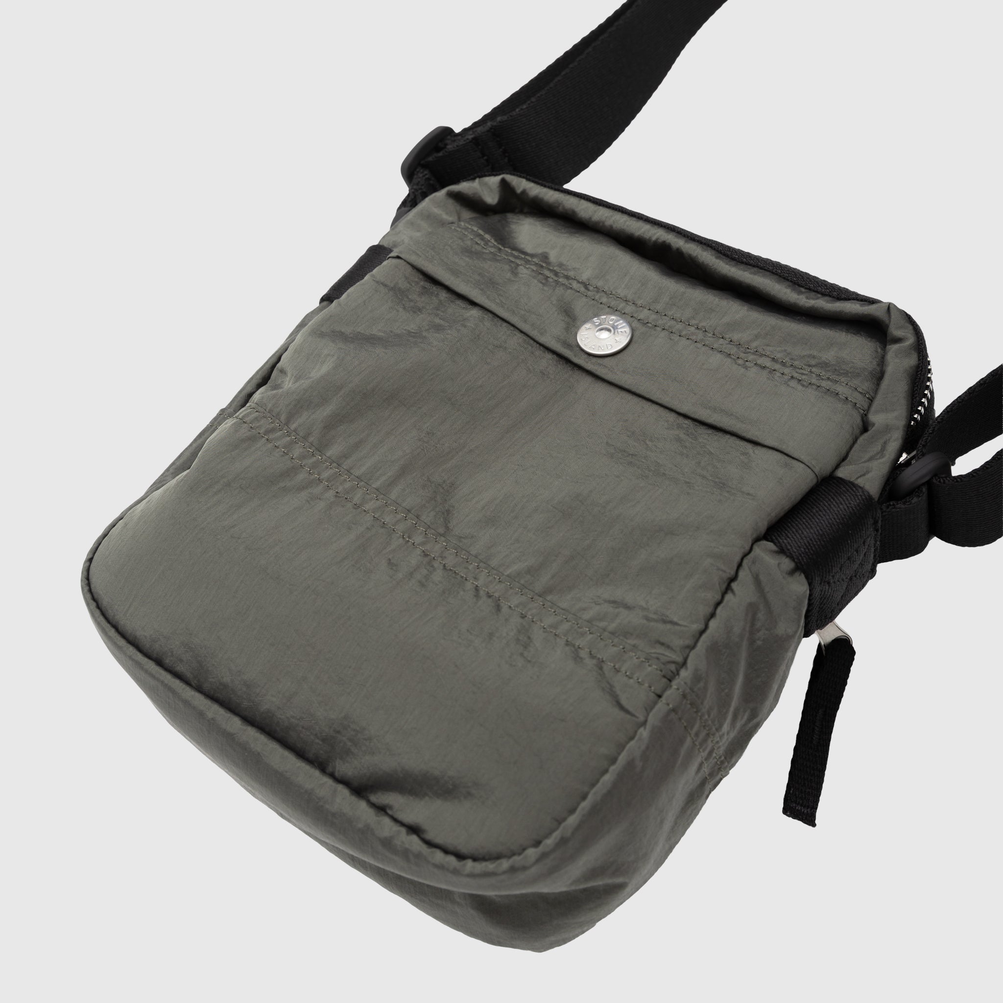 COATED NYLON METAL IN ECONYL POUCH