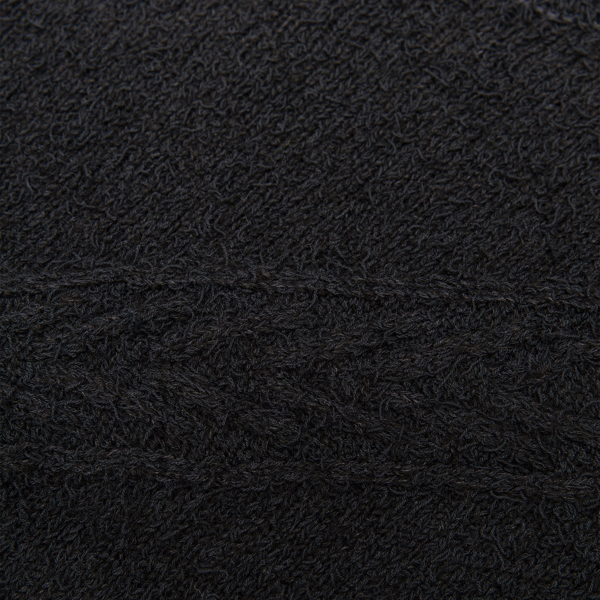 LUCONE KNIT