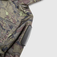 EP.8 01 JACKET