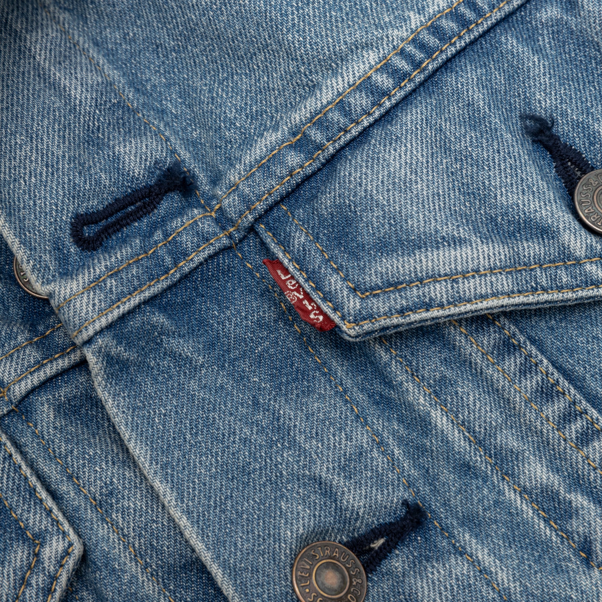 X LEVI'S WITH CARDIGAN DENIM JACKET