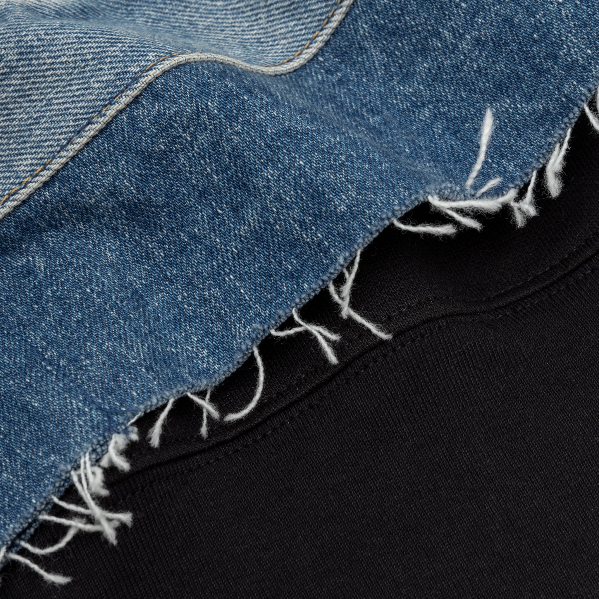 X LEVI'S WITH CARDIGAN DENIM JACKET