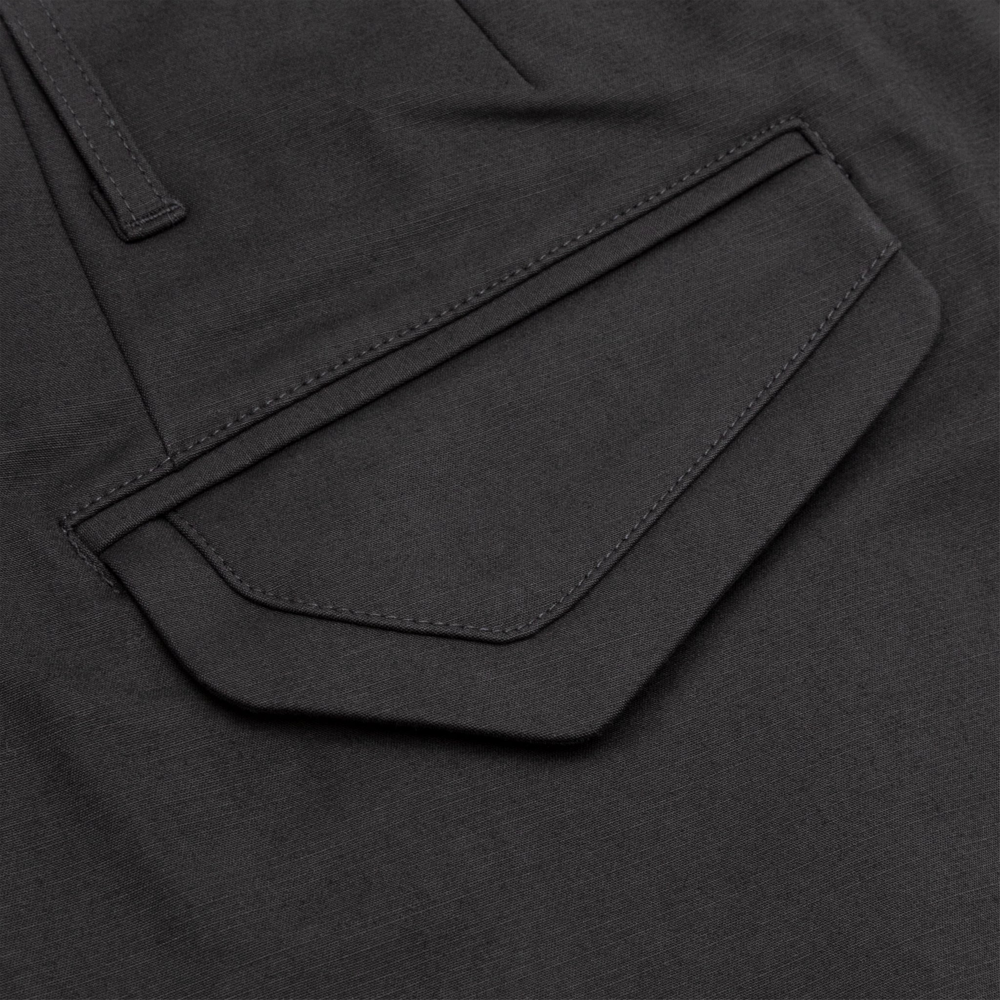 STATIC SHORT