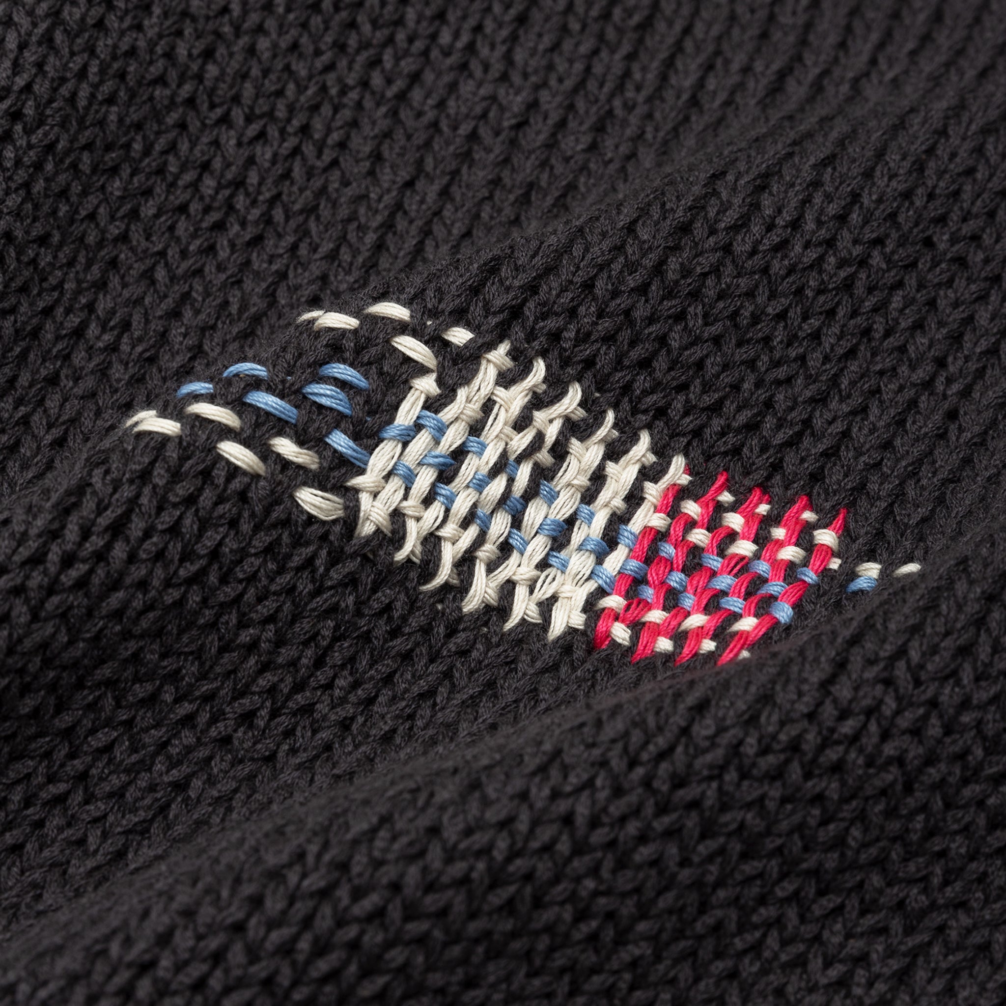 SAVAGE CREWNECK SWEATER