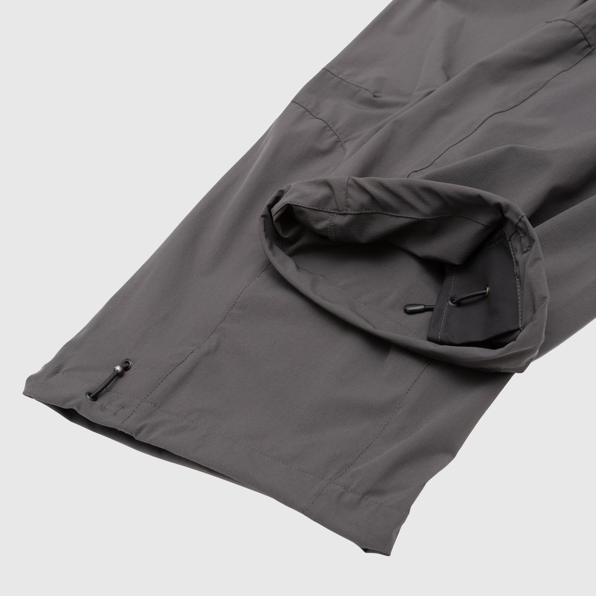RECYCLED PLEATED TRACK PANT