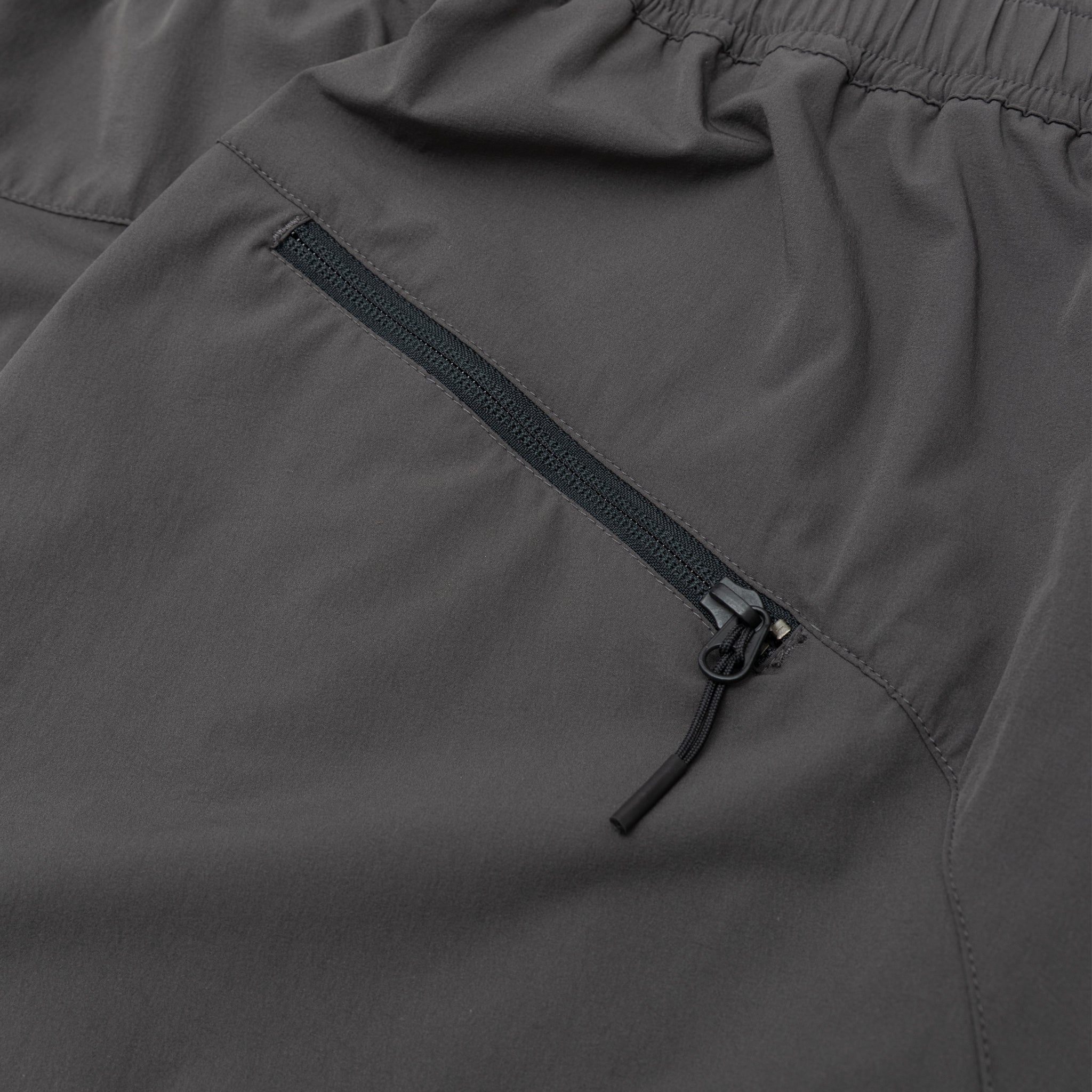 RECYCLED PLEATED TRACK PANT