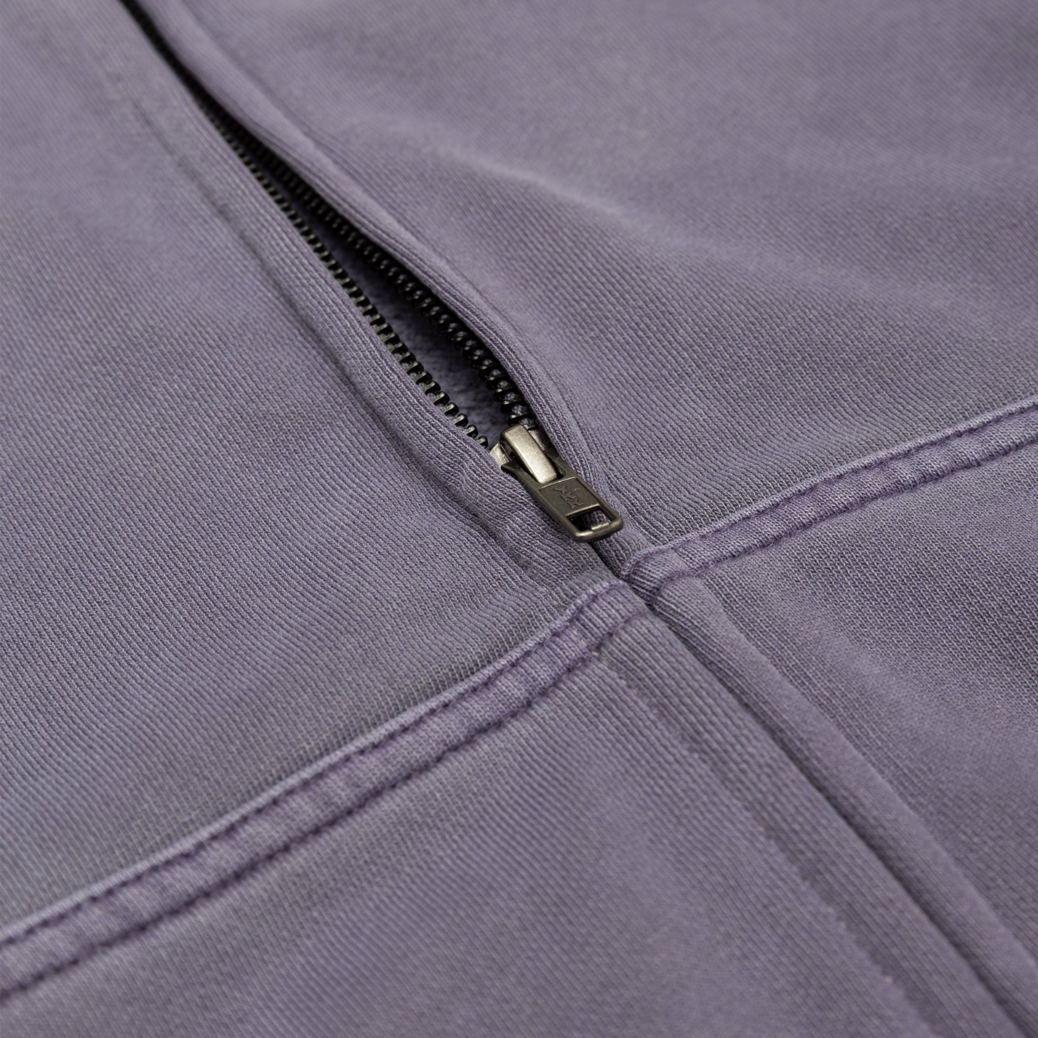 TOUR ZIP HOOD