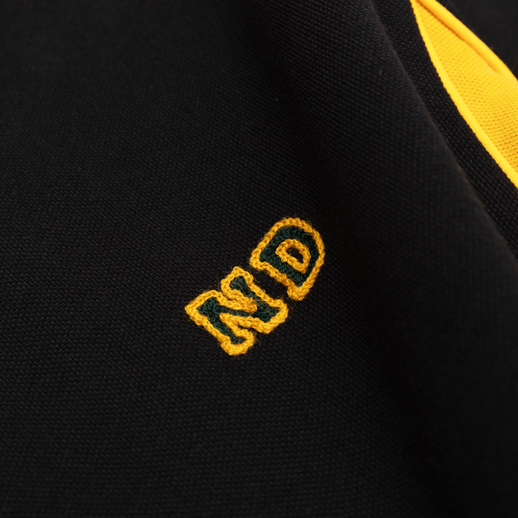 TRACK TOP