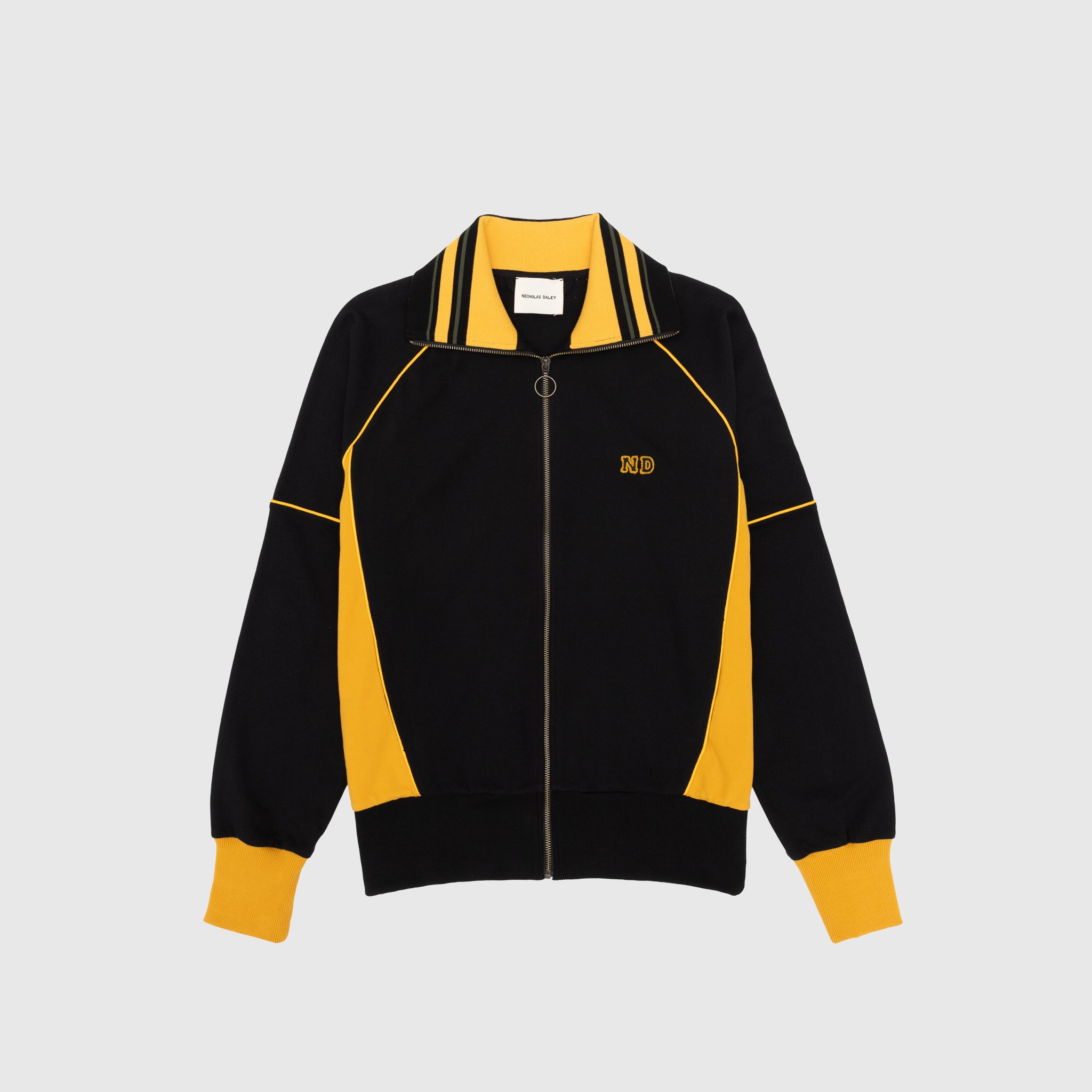 TRACK TOP