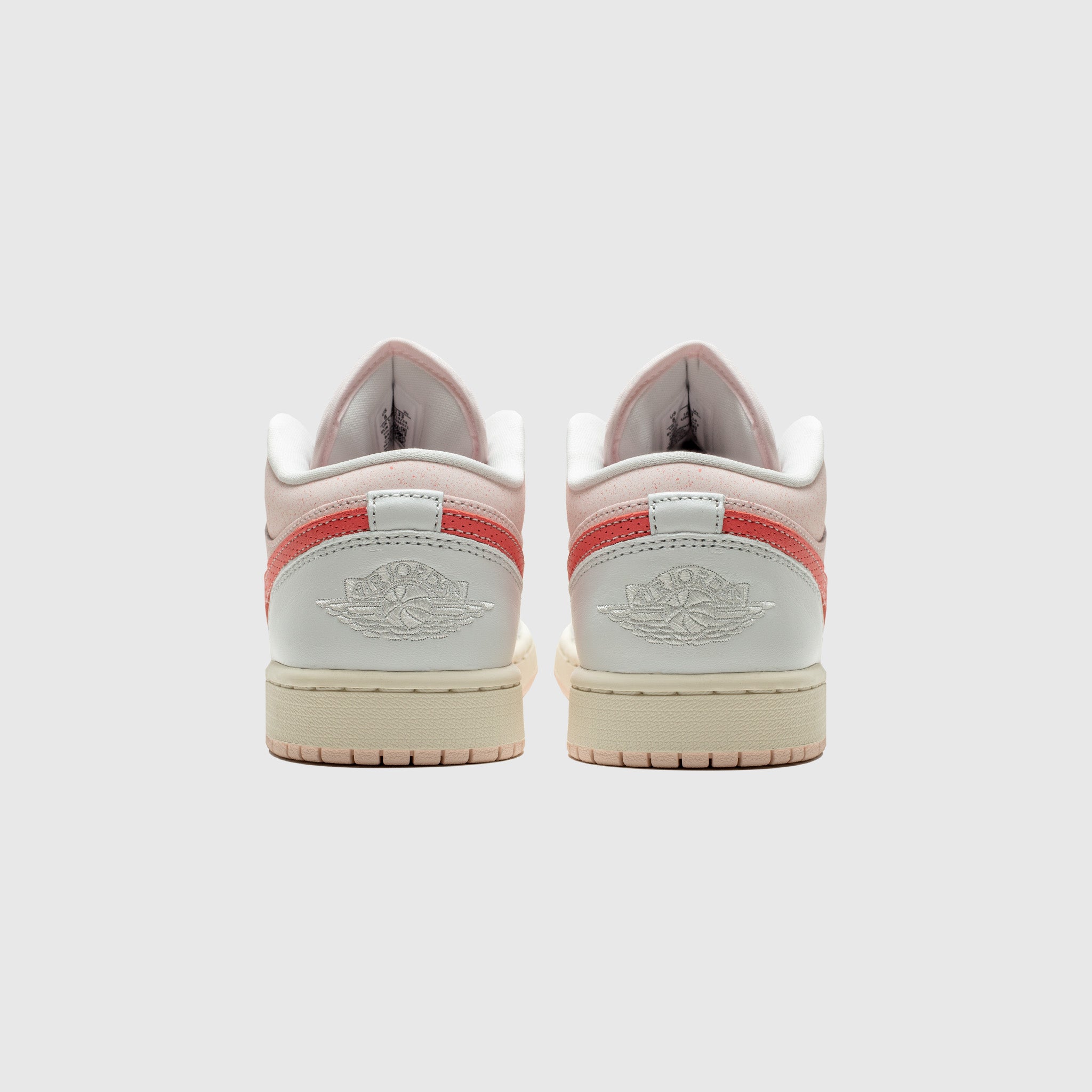 WMNS AIR JORDAN 1 LOW SE "MAGIC EMBER"