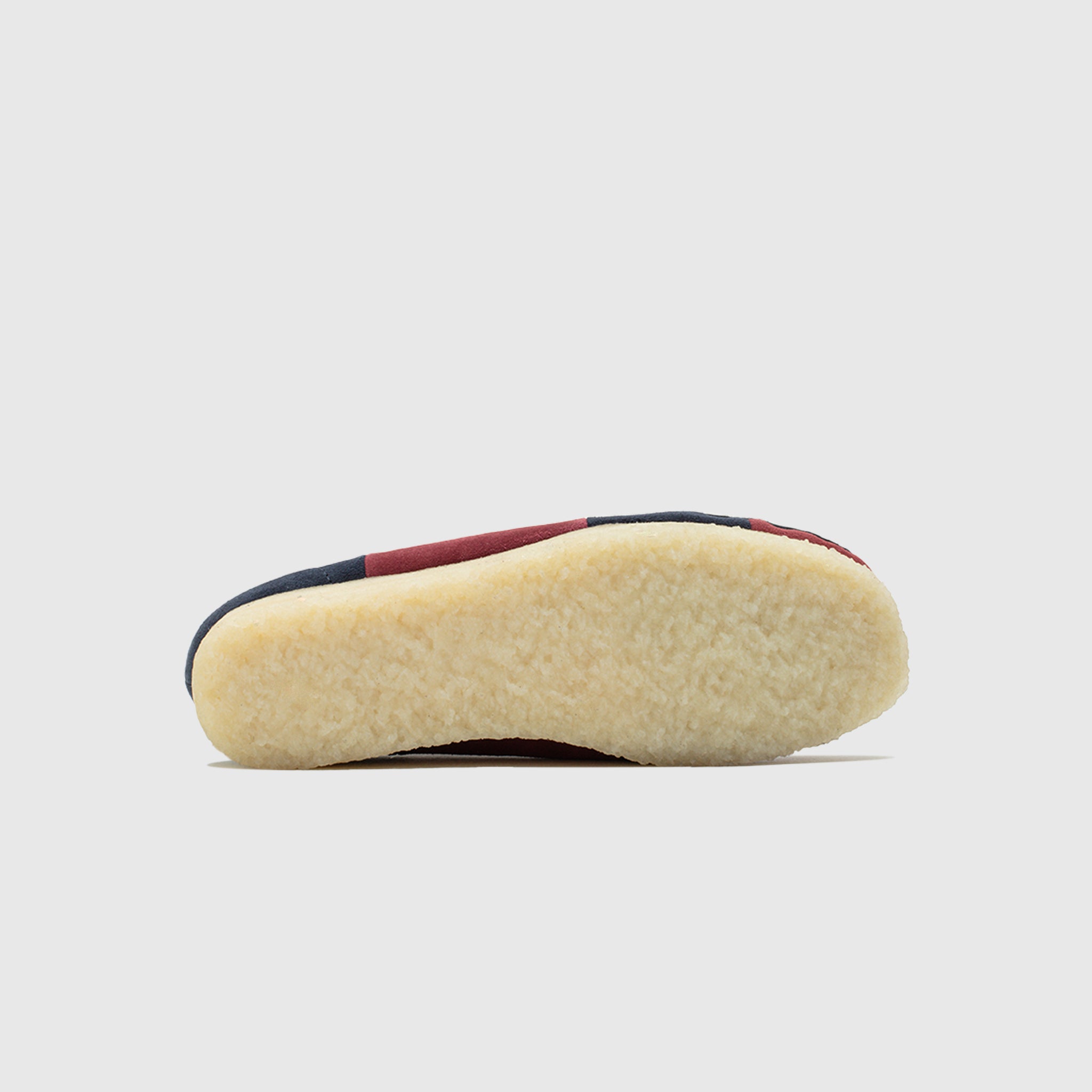 WMNS WALLABEE LOW "NAVY STRIPE"