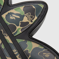 x BAPE TREFOIL SHOULDER BAG "BLACK"