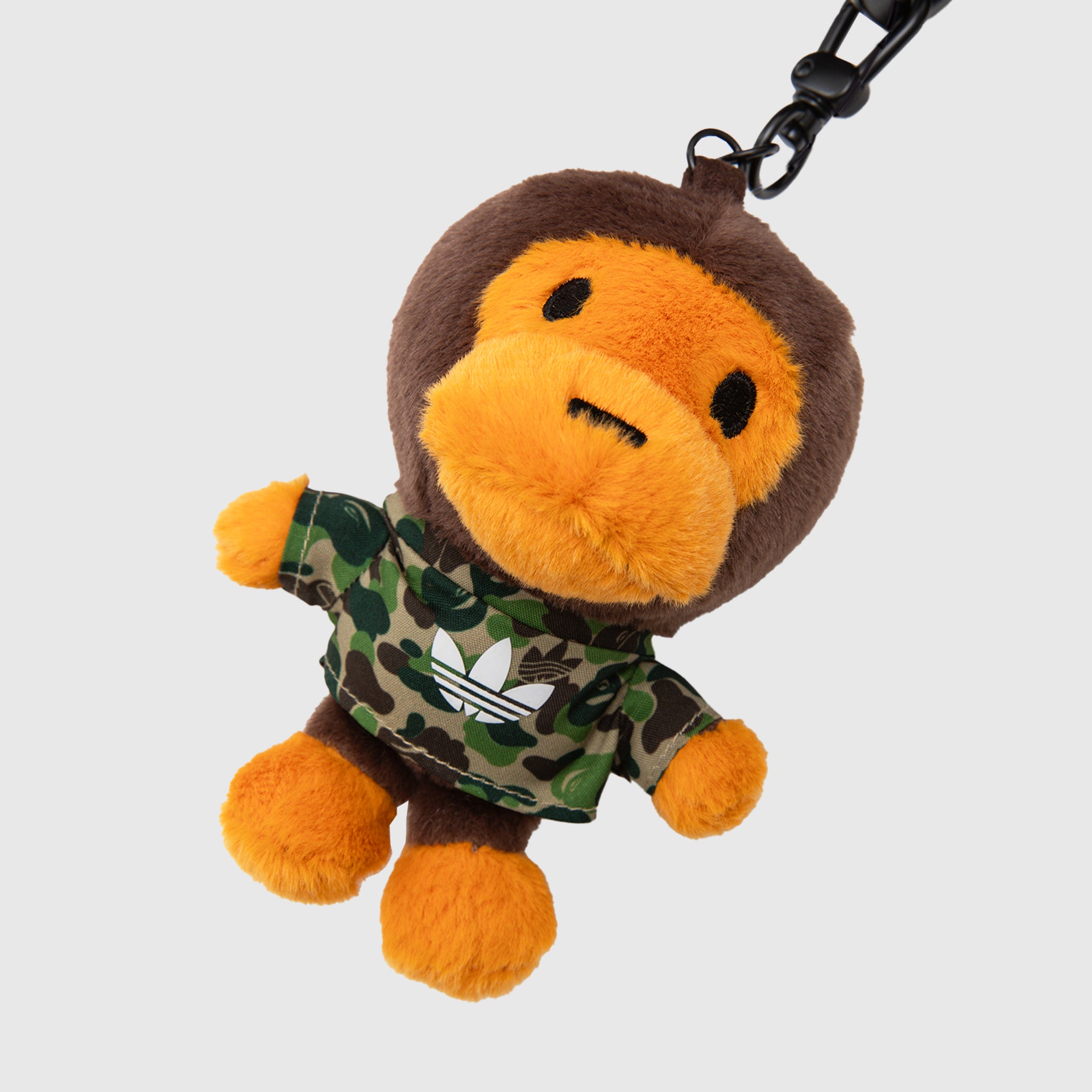 x BAPE TREFOIL SHOULDER BAG "BLACK"