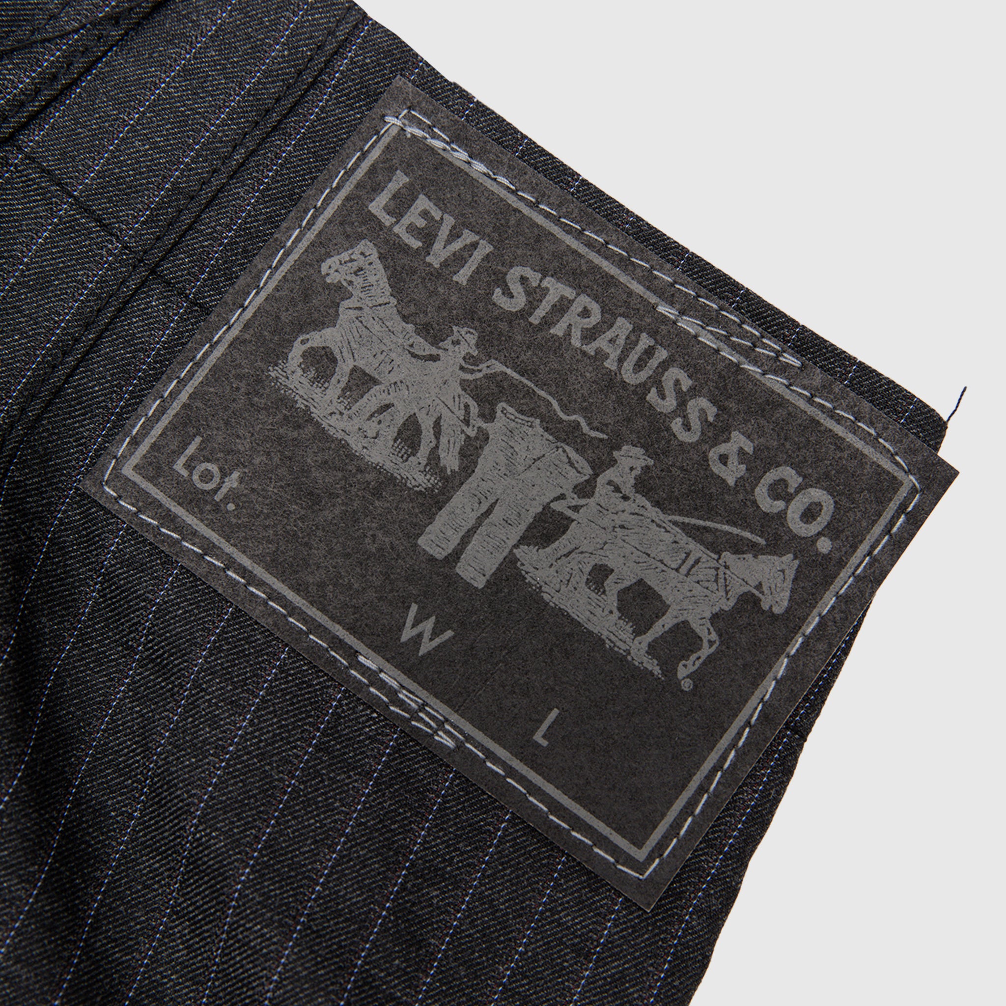 X LEVI'S STRIPED TROUSERS