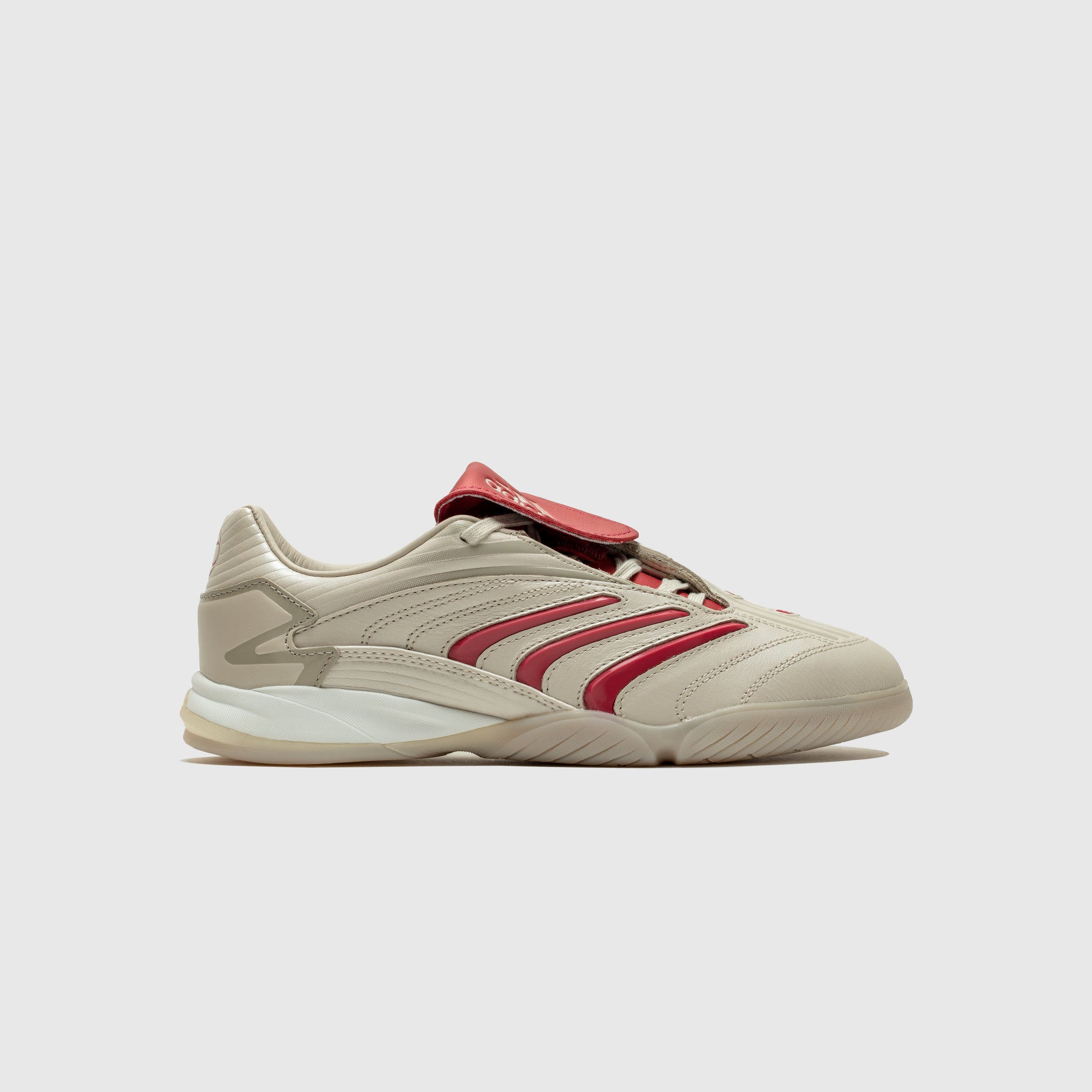 PREDATOR SALA