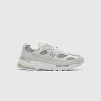 U992NC "WHITE REFLECTION"