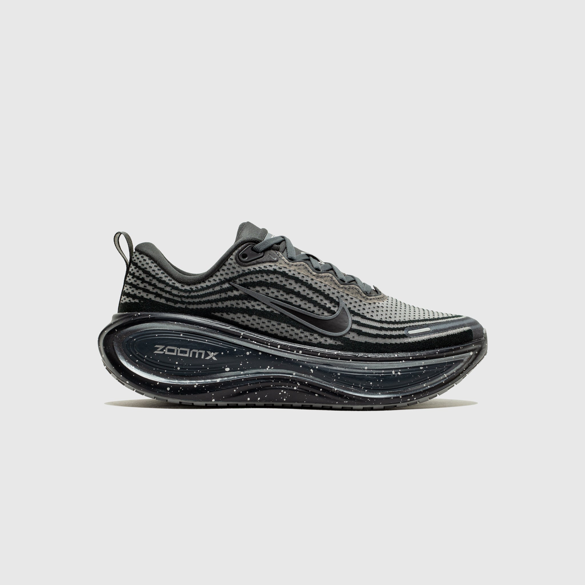 VOMERO PLUS SPECKLE "DARK OBSIDIAN"