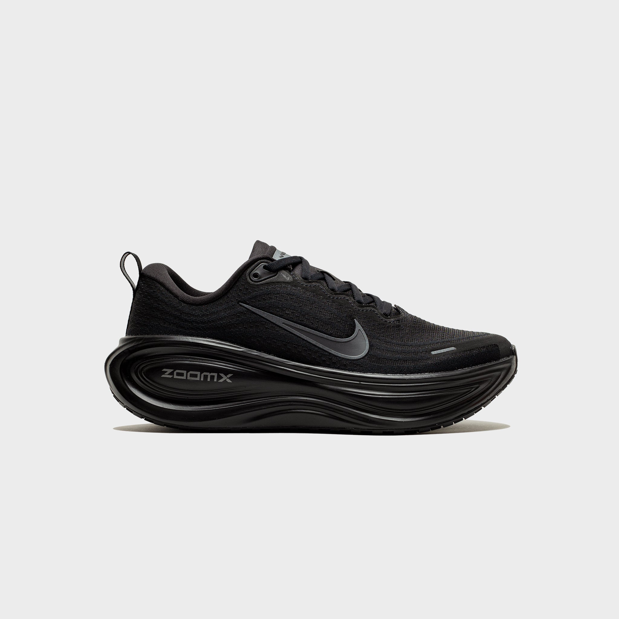 VOMERO PLUS "BLACK"