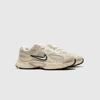 WMNS V5 RNR "LIGHT OREWOOD BROWN"