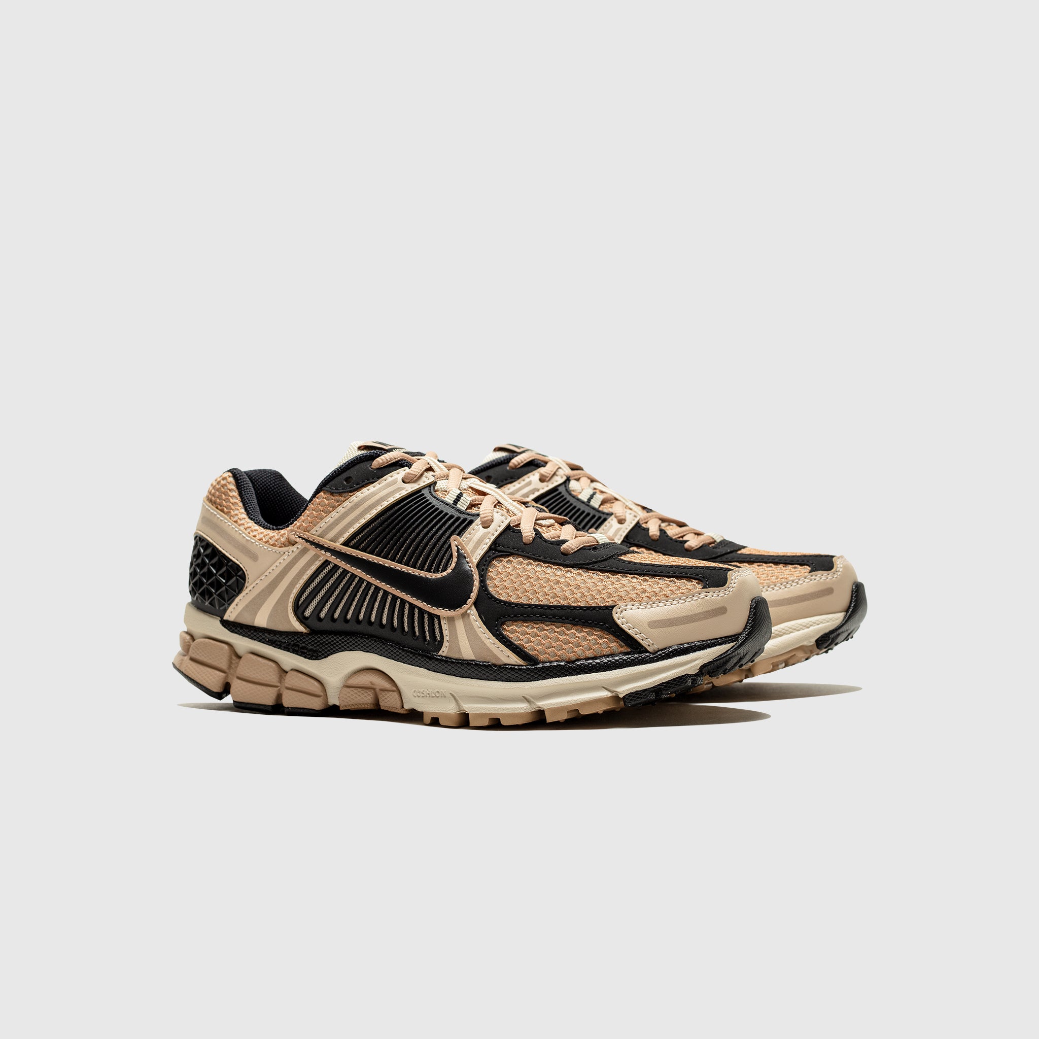 WMNS ZOOM VOMERO 5 "SANDDRIFT"