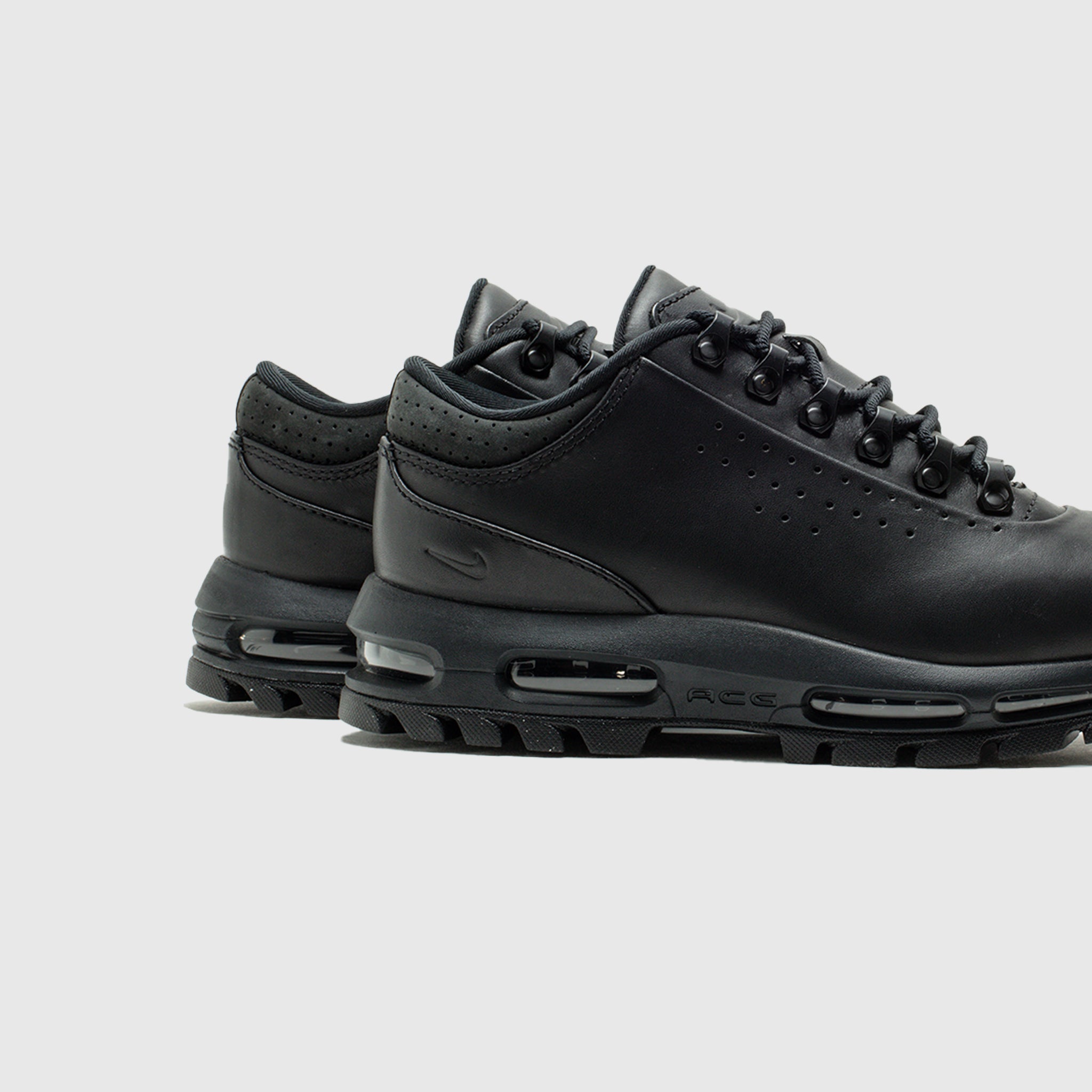 AIR MAX GOADOME LOW SP "BLACK"