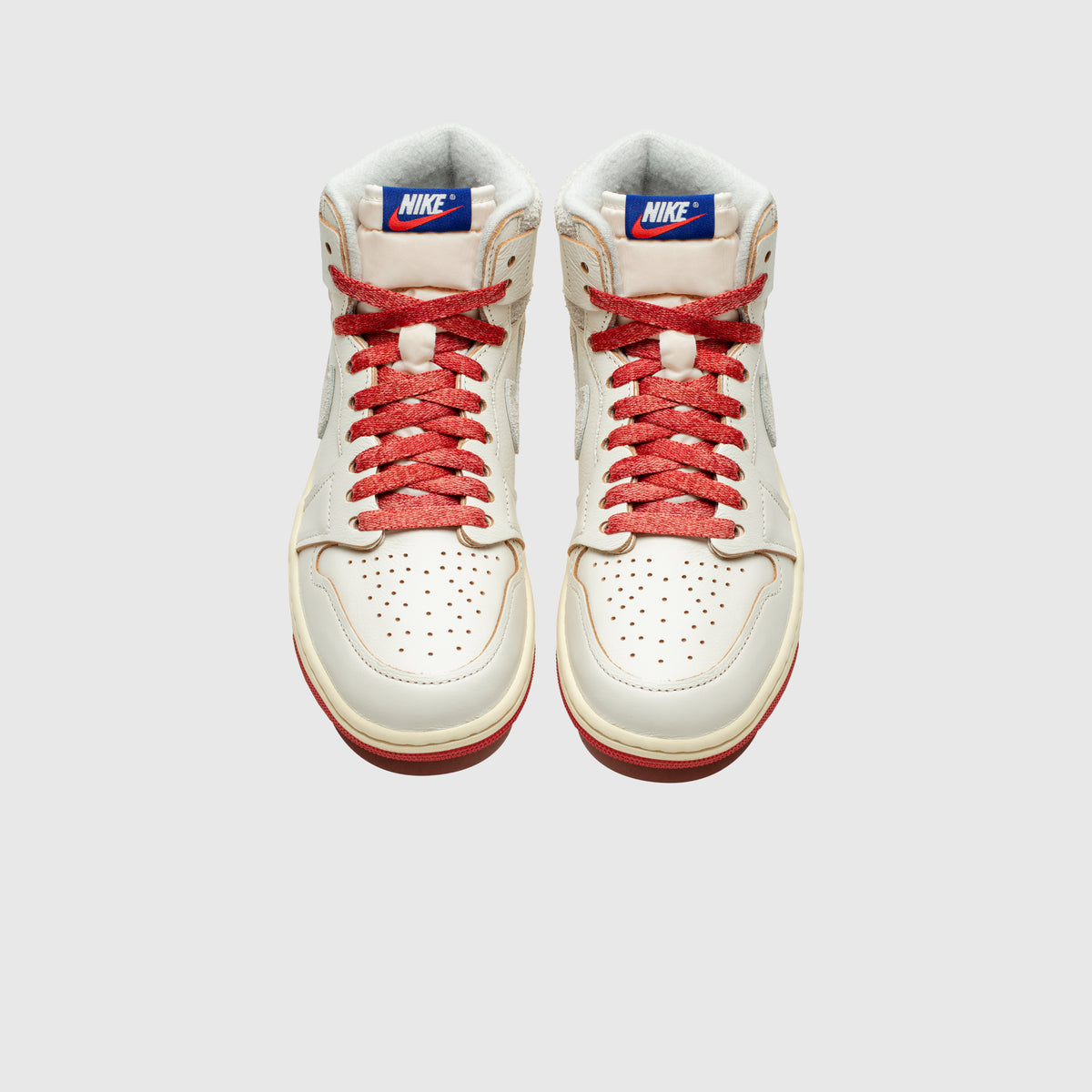 WMNS AIR JORDAN 1 HIGH OG "CINNABAR"